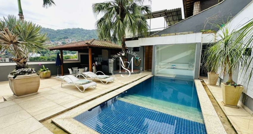 Casa à venda em Angra dos Reis/RJ