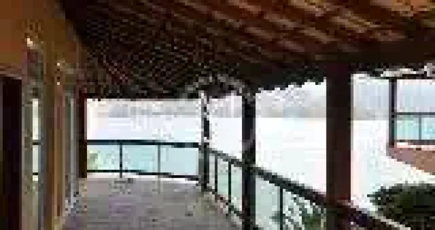 Oportunidade no porto paradiso – casa com vaga náutica e potencial de reforma