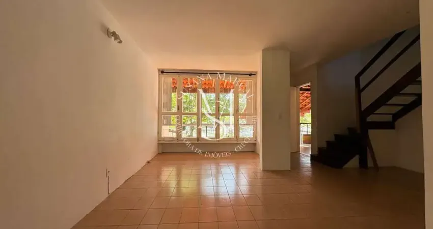 Apartamento duplex à venda no condomínio piccola marina – porto bracuhy