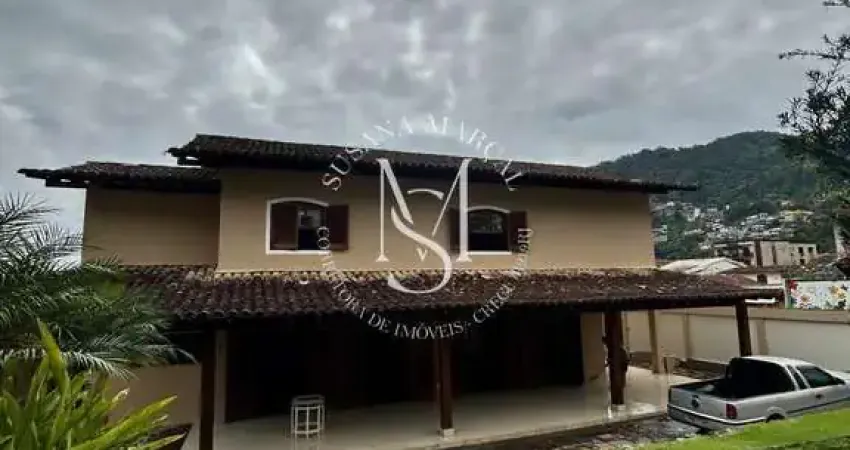 Casa ampla com 4 quartos no parque das palmeiras  -  angra dos reis