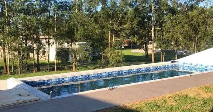 Linda Casa 03 Suítes,  Piscina Borda Infinita casa mobiliada  R$ 800mil