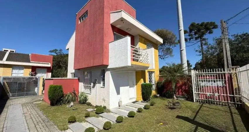 Casa à venda na Rua Carlos Sbrissia, 605, Jardim Menino Deus, Quatro Barras