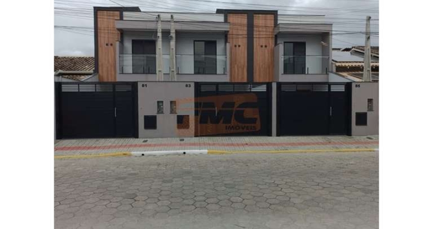 Sobrado 3 quartos para Venda no bairro Santa Regina em Camboriú