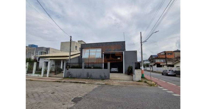 Galpão Comercial á venda Bairro Monte Alegre, Camboriú/SC