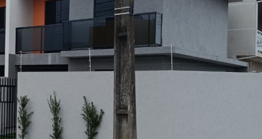 SOBRADO DE ESQUINA COM EXCELENTE ACABAMENTO CAMPO DE SANTANA R$ 580.000,00