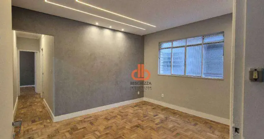 alugar apartamento três quartos, prieiro andar, garagem demarcada