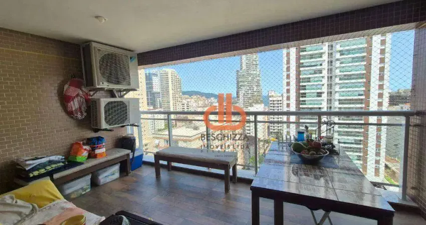 Apartamento com três quartos, na  Pompéia  Santos/SP