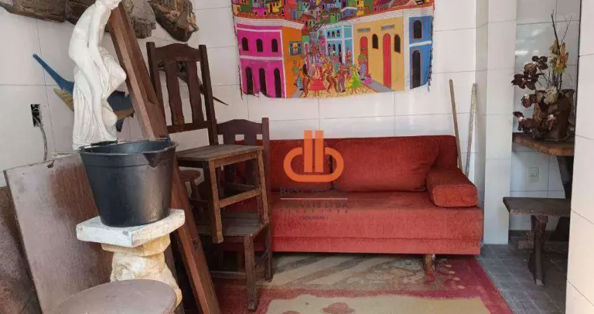 Casa comercial com 2 salas para alugar na Avenida Washington Luís, 364, Gonzaga, Santos