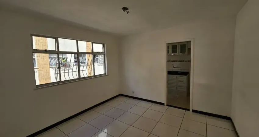 Apartamento em Santa Catarina com 2 quartos e garagem ao lado do Fórum de São Gonçalo
