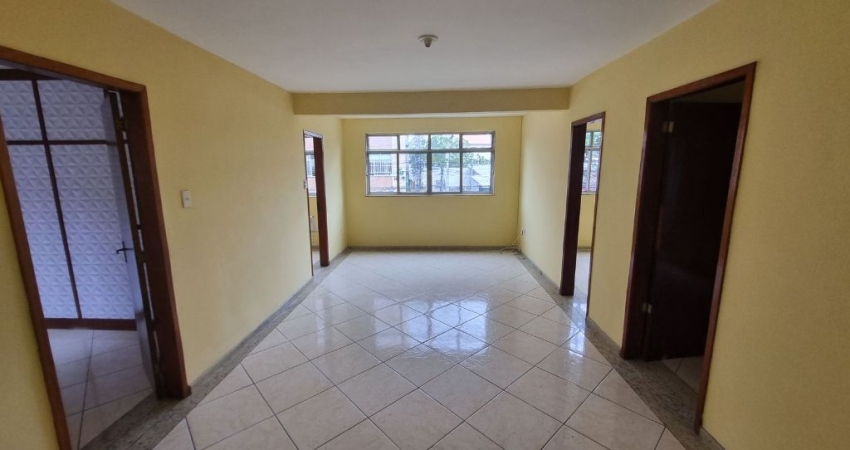 Casa / Sobrado no Mutondo com 3 quartos e garagem perto do antigo Caneco 90