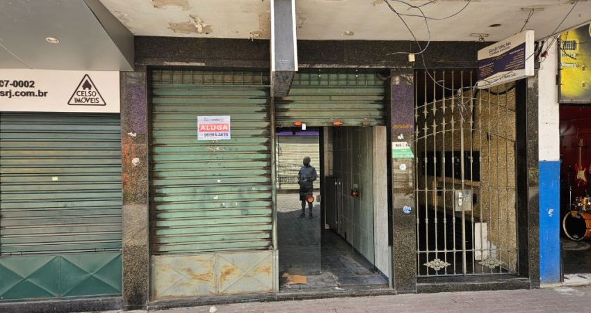 Ponto comercial para alugar na Rua Salvatori, 11, Centro, São Gonçalo