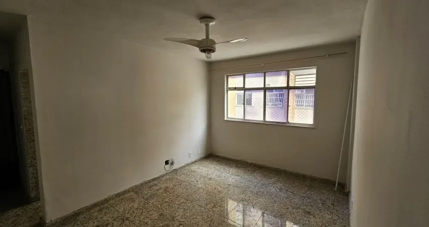 Apartamento em santa catarina com 2 quartos e garagem ao lado do fórum de são gonçalo