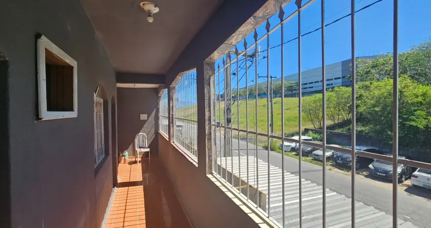 Sobrado no boa vista com 2 quartos, varanda e terraço perto do do são gonçalo shopping