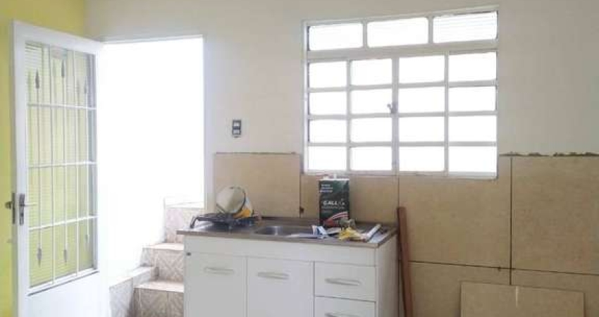 Casa 3 dormitórios e salão comercial jardim Bela Vista
