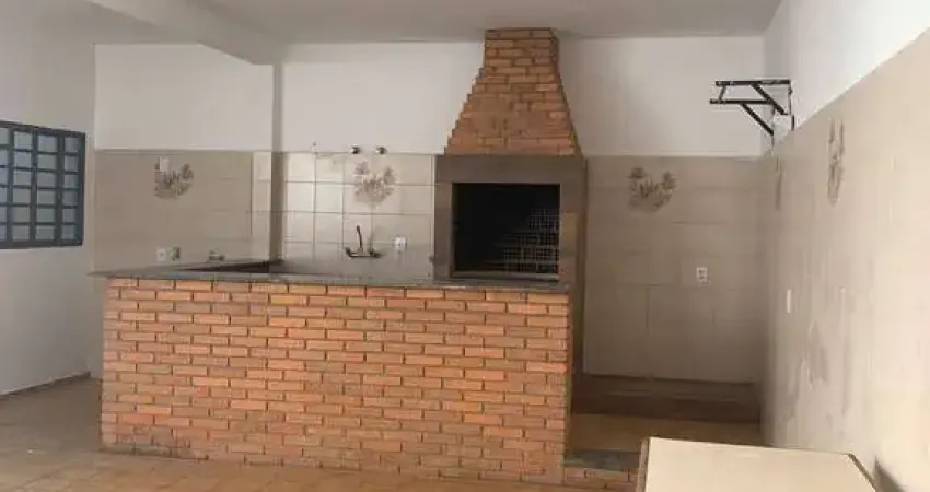 Casa com 2 quartos para alugar no Jardim América, Bauru 