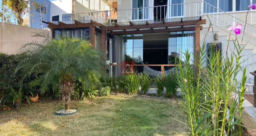 CASA DE 510m² COM CINCO QUARTOS E VISTA MAR NA GERAL DO ABRAÃO