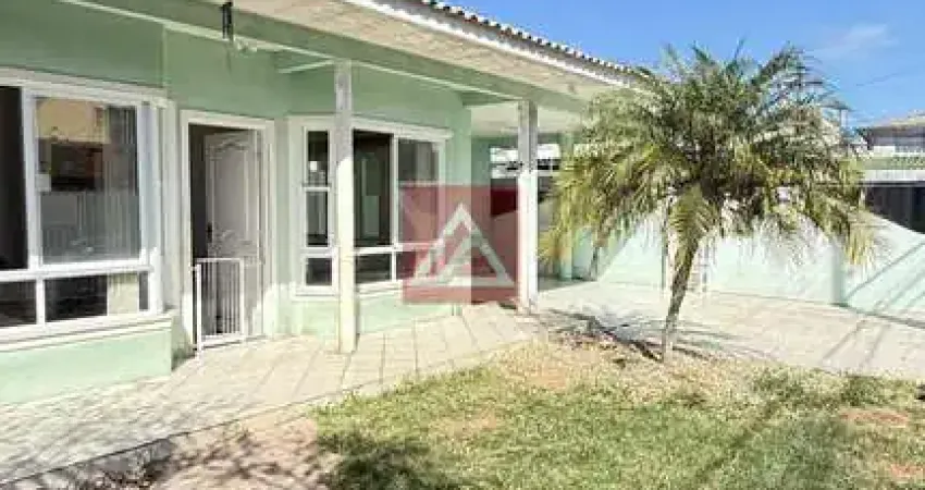 CASA NO ABRAÃO COM 4 QUARTOS EXCELENTE PARA QUEM BUSCA INVESTIR