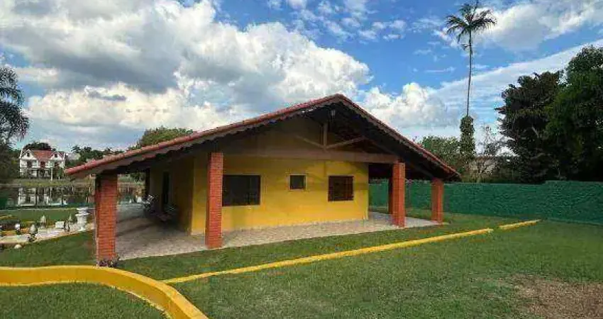 Chácara em condomínio com 3 dormitórios à venda, 2000 m² por R$ 1.600.000 - Condomínio Terras de Santa Rosa - Salto/SP