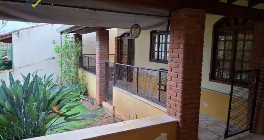 Casa em condomínio com 2 dormitórios à venda, 230 m² por R$ 950.000 - Condomínio Zuleika Jabour - Salto/SP