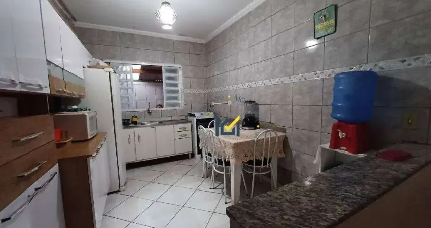 Casa com 3 dormitórios à venda, 61 m² por R$ 318.000 - Jardim Santa Marta - Salto/SP