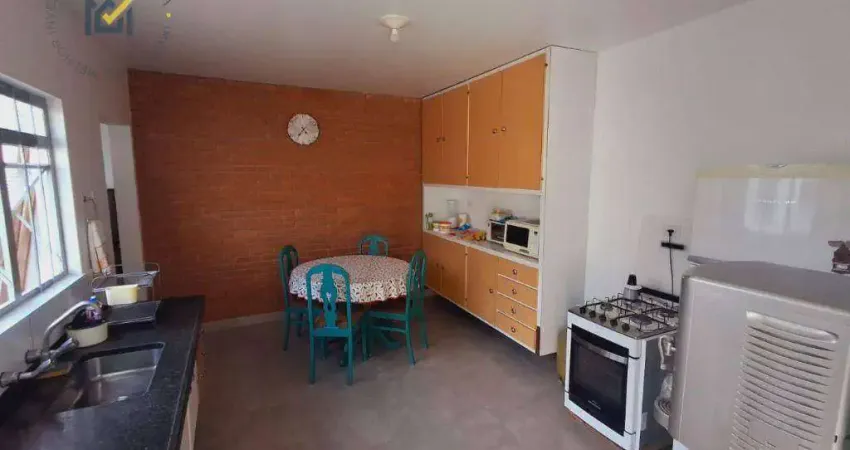 Casa com 2 dormitórios à venda, 166 m² por R$ 750.000,00 - Vila Teixeira - Salto/SP
