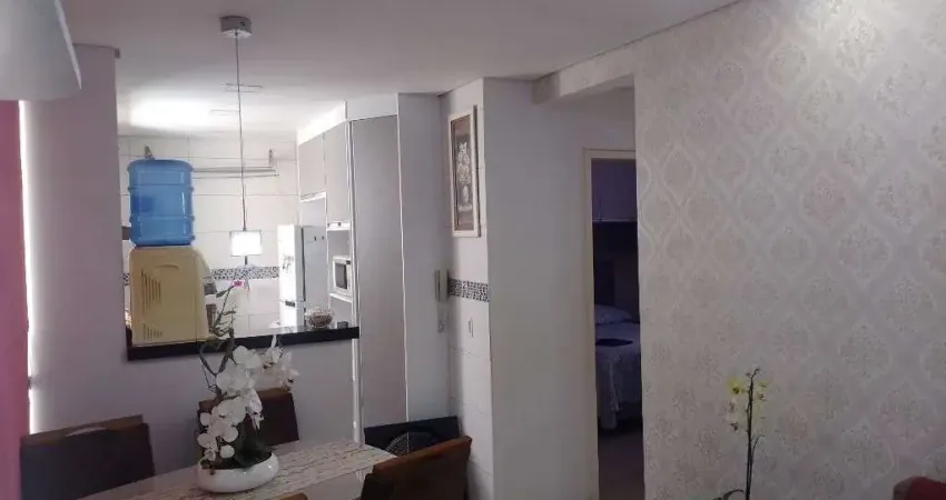 Apartamento com 2 dormitórios à venda, 47 m² por R$ 240.000,00 - Condomínio Solar dos Sabiás - Salto/SP