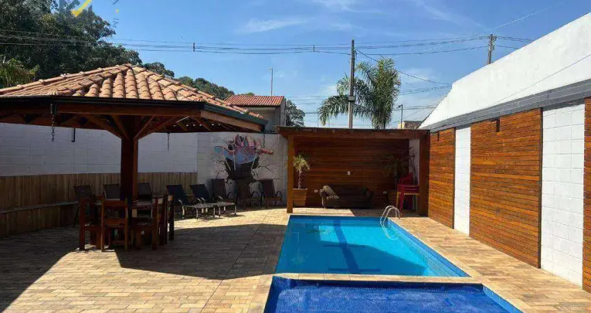 Casa com 1 dormitório à venda, 82 m² por R$ 500.000,00 - São Pedro e São Paulo - Salto/SP