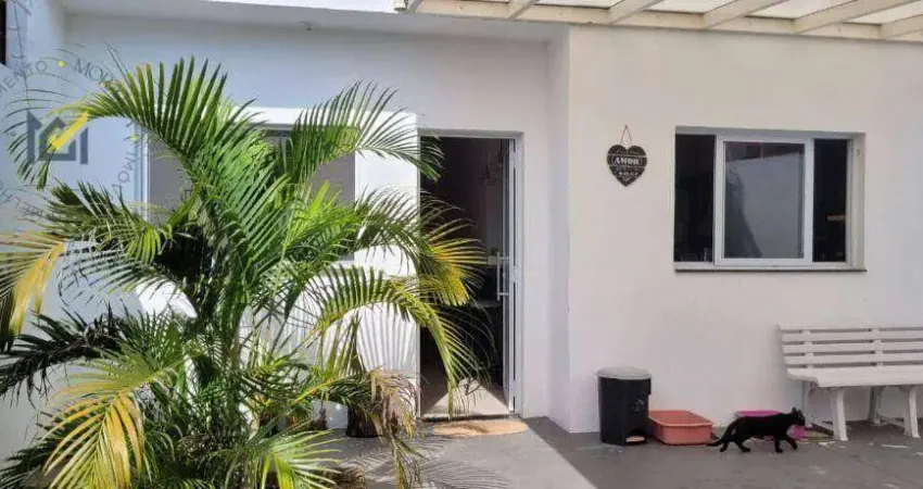 Casa com 2 dormitórios à venda, 67 m² por R$ 380.000,00 - Vila dos Eucaliptos - Salto/SP