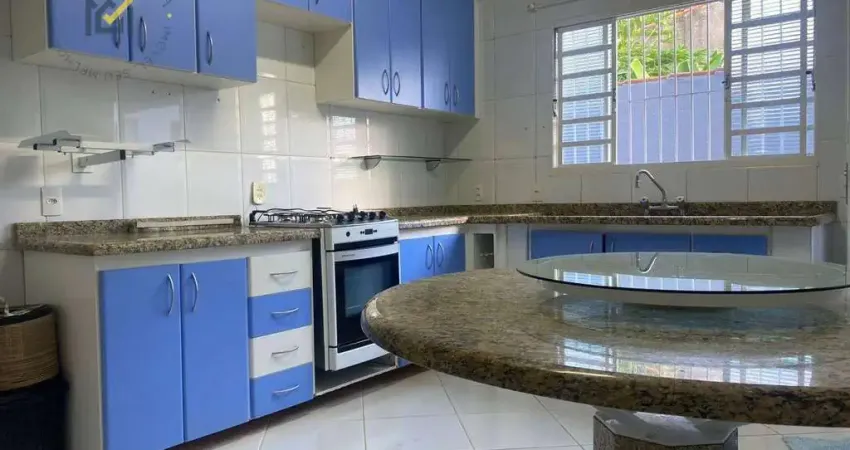 Casa com 4 dormitórios à venda, 197 m² por R$ 1.100.000,00 - Parque São Lourenço - Indaiatuba/SP