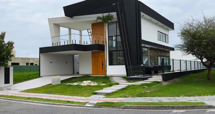 Casa de condomínio à venda, 120m²