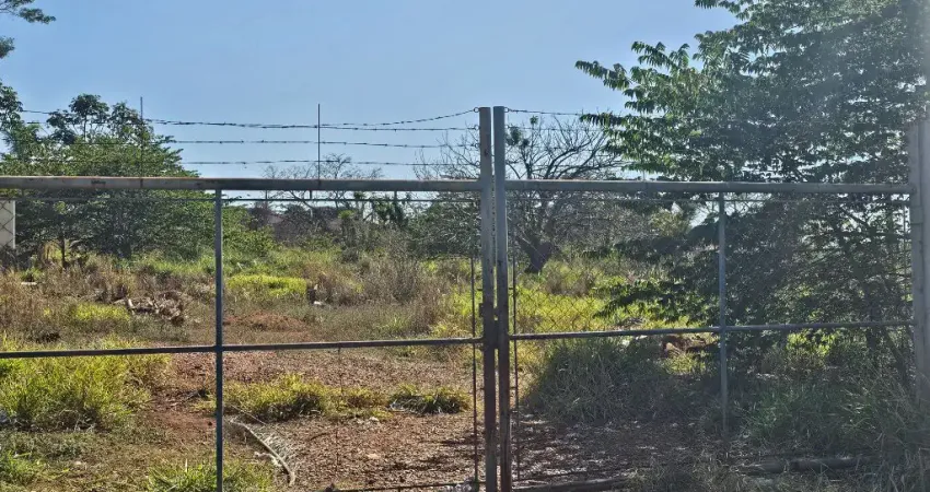 VENDO Chácara  com 21.000 m² Dentro Cidade Uberaba-Mg