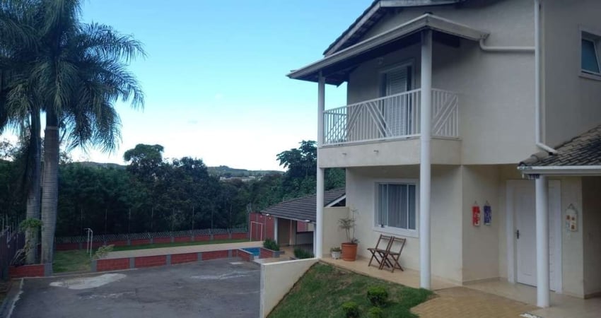 Casa com 3 quartos à venda na Rua Felício Helito, 230, Vila Aparecida, Bragança Paulista
