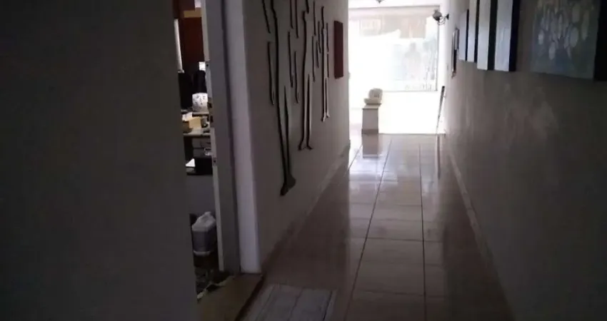 Casa com 4 quartos à venda na Rua Monsenhor Couto, 210, Centro, Salto