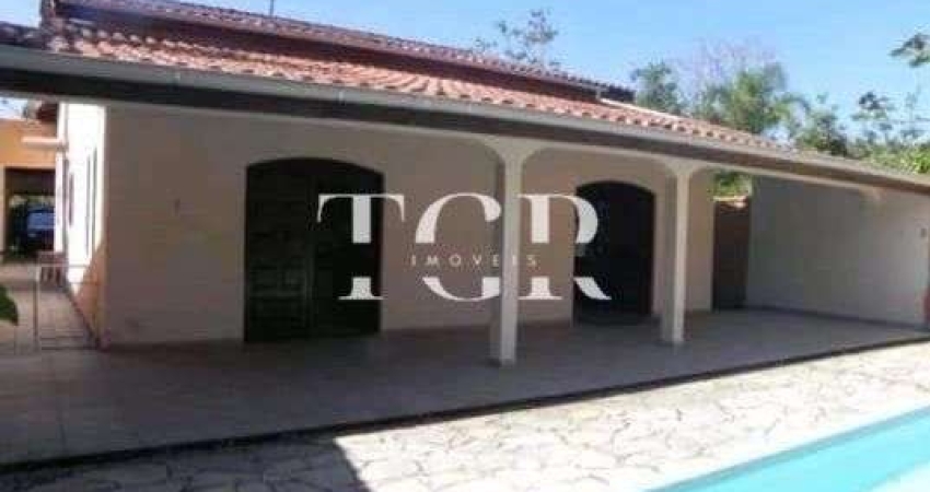 Casa à Venda com 4 quartos em São Lourenço - Bertioga/SP