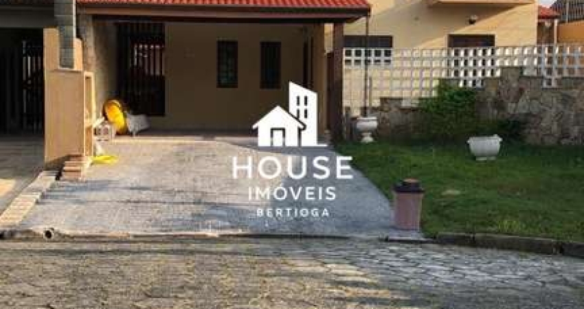 CASA EM CONDOMÍNIO À VENDA 4 DOMITÓRIOS 4 BANHEIROS 6 VAGAS EM BERTIOGA/SP