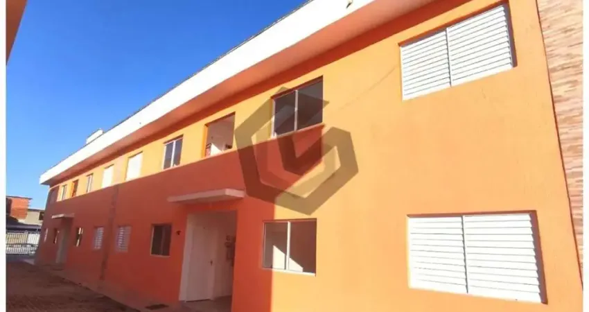 Villágio Térreo com Quintal no Coração do Maitinga – Rio da Praia, Bertioga/SP