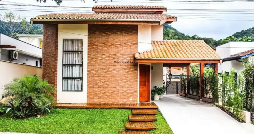 Excelente casa para venda ou troca em condomínio no Horto Ubatuba SP