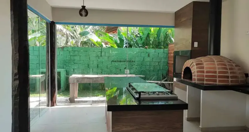 Sobrado a venda em Itamambuca com 8 suites. apenas 130mts da praia