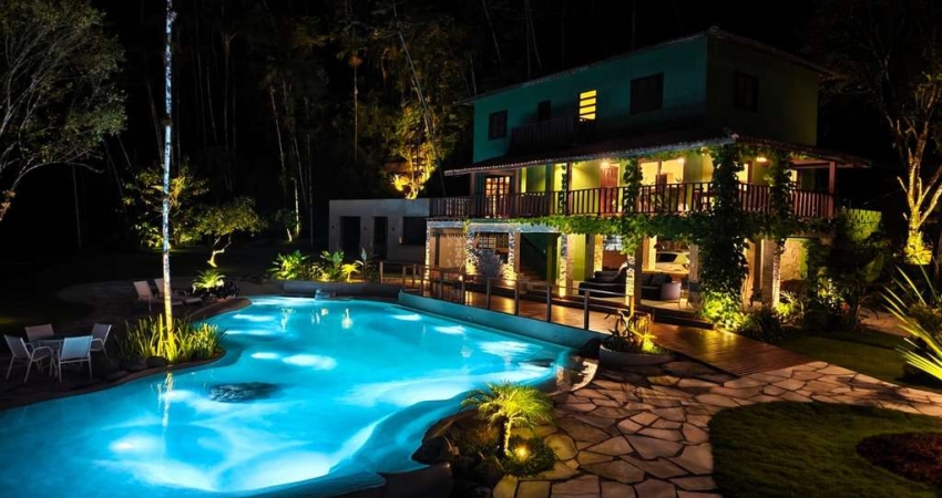Chácara com 65.000 m2 de terreno em Ubatuba
