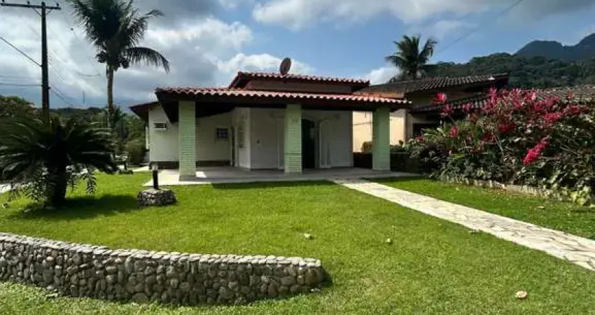 Casa em condomínio no park hills para venda ou troca com imóvel no horto em ubatuba.