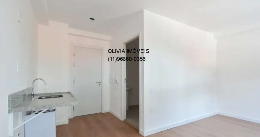 Studio residencial com 27m² de área útil, ambientes integrados, com piso laminado em Moema poucos min do Shopping Ibirapuera