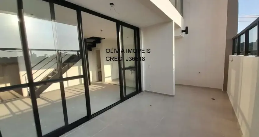 Casa de Condomínio a venda com 68mts, 2 suítes, terraço, 1 vaga, com depósito a 300m do metrô Saúde.