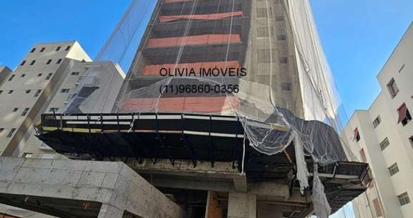 Apartamento a venda com 171mts, 4 dormitórios, 2 suítes, terraço com churrasqueira a carvão, 3 vagas e depósito em Perdizes