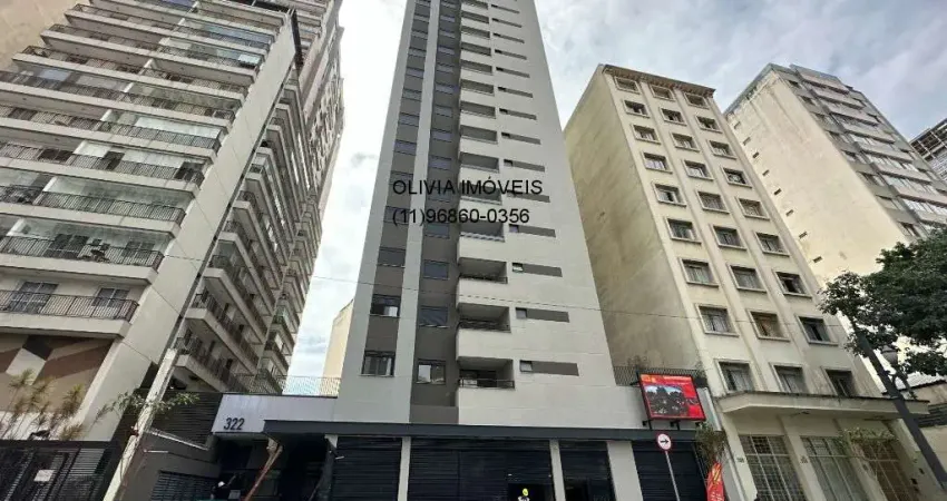 O apartamento com 38mts 2 dormitórios, 1 banheiro, cozinha, sala, terraço, localizado a poucos passos do metrô luz.