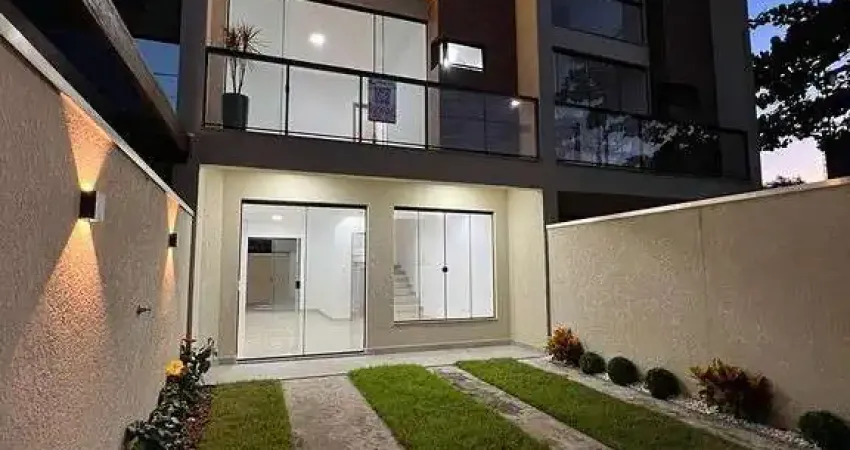 Triplex 03 suites faixa mar