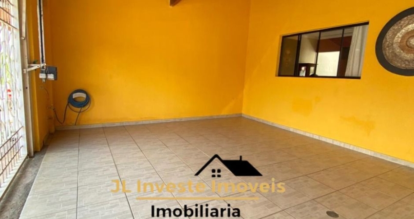 VENDO LINDA CASA COM PISCINA NO NAIR MARIA EM SALTO SP