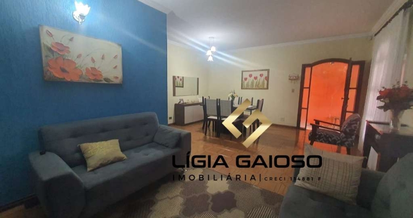 Casa com edícula à Venda no bairro Parque Industrial - 4 dormitórios - São José dos Campos/SP
