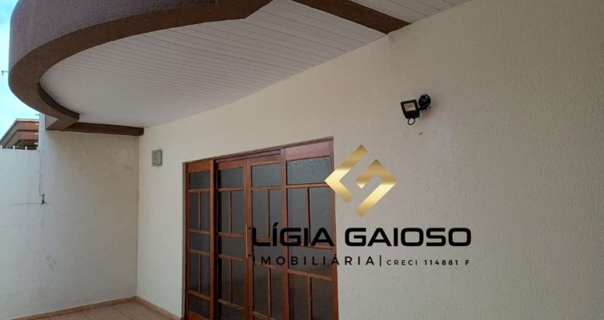 Casa à Venda com 4 dormitórios no bairro Jardim Satélite - São José dos Campos/SP