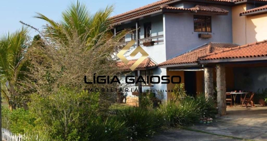 Linda CHÁCARA 3 dorms 380m² À VENDA em COND. FECHADO!