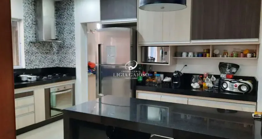 Belo sobrado localizado na zona sul, estuda permuta!!!